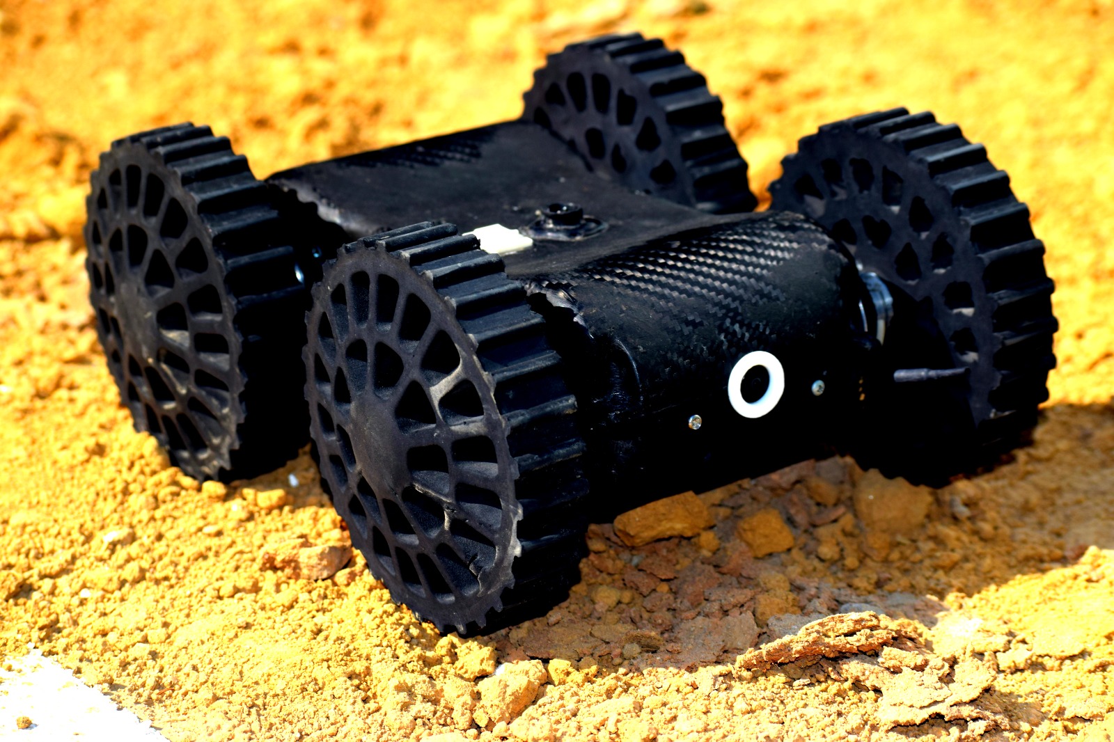 a22b2848-db65-49c5-b753-420933925750